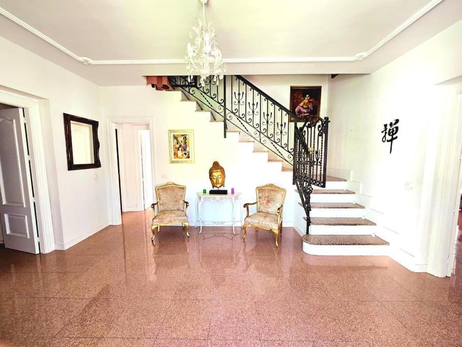 La Casa Del Arbol Villa Fuentiduena de Tajo Екстериор снимка